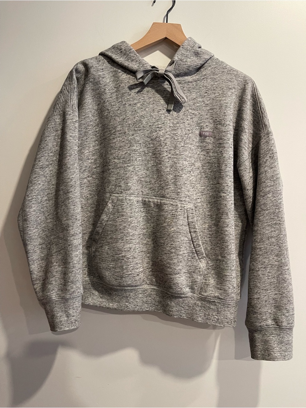 Figs Woman’s Heather Gray Hooded Sweatshirt size L